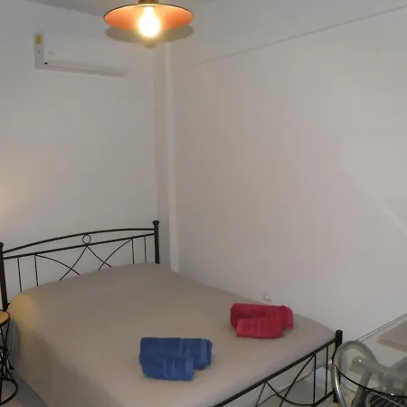 Talos And Aparthotel *