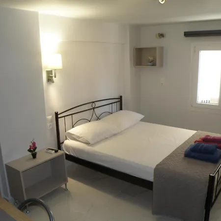 Aparthotel Talos And *