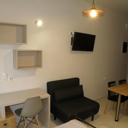 Aparthotel Talos And *